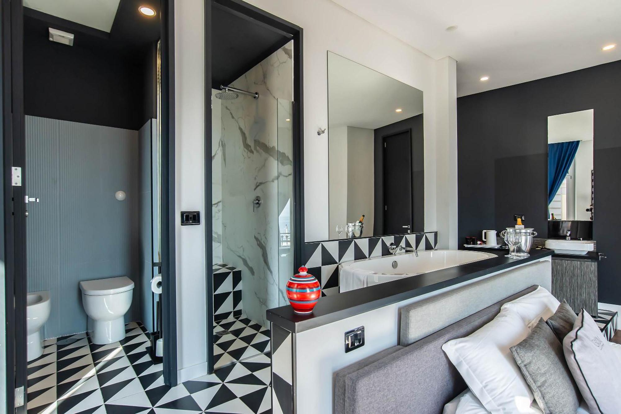 Gram Suites Наполи Екстериор снимка